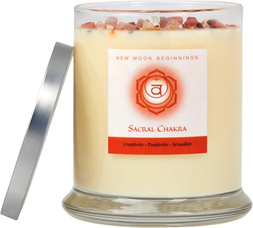 Vista 5 de New Moon Beginnings - Vela de chakra sacro por New Moon Beginnings - Velas de chakras - Velas de flores secas, hierbas y cristal - Velas