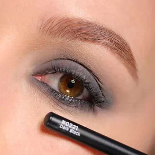 Vista 5 de Lord & Berry LINE/SHADE - Lápiz de maquillaje de madera mezclable impermeable de larga duración Negro oscuro 221