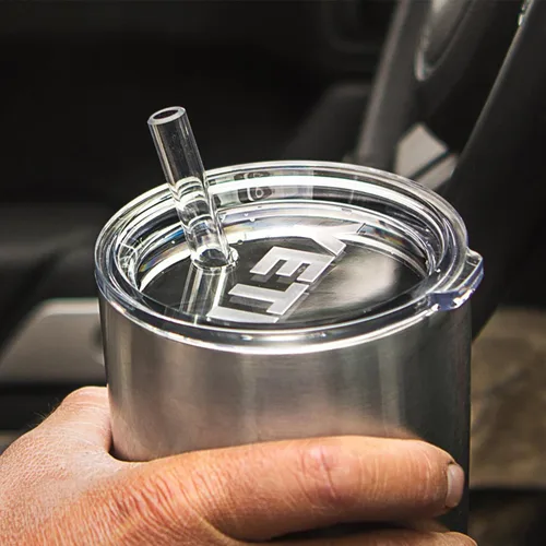 Vista 2 de Yeti Rambler Tapa de repuesto de 20 oz con pajita