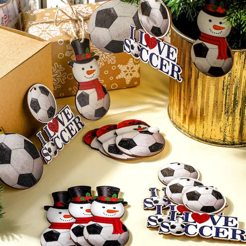 Vista 2 de Karenhi 24 adornos de pelota de fútbol de Navidad, adorno de muñeco de nieve de fútbol, bola de madera, adornos de árbol de Navidad, recortes