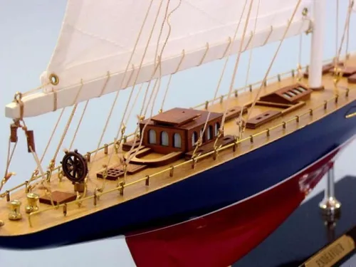 Vista 2 de Hampton Nautical Endeavour Velero, Limited Edition, 27