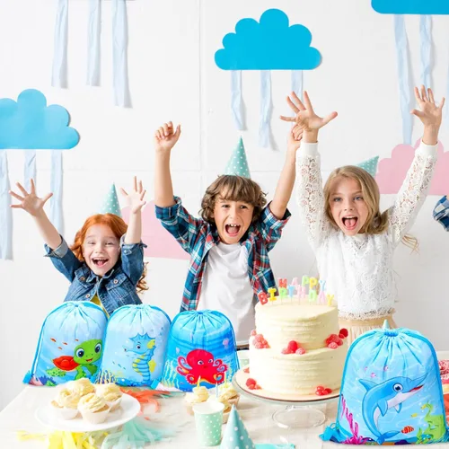 Vista 6 de Paterr Paquete de 12 bolsas de mochila con cordón para fiesta de animales del océano, bolsas de regalo de fiesta bajo el mar, bolsas de golosinas