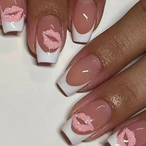 Vista 22 de Uñas postizas a presión para San Valentín, uñas postizas cortas cuadradas MABKJLF nude con diseños de labios, cobertura completa, pegamento