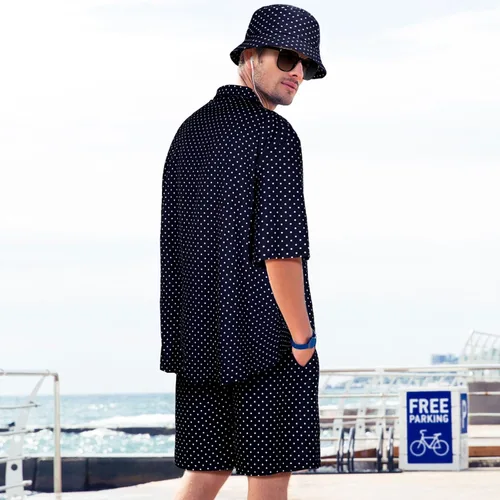 Vista 2 de Conjunto de 4 piezas de camisa hawaiana y pantalón corto para hombre, casual, con botones, para verano, playa, con flores, con sombreros de cubo