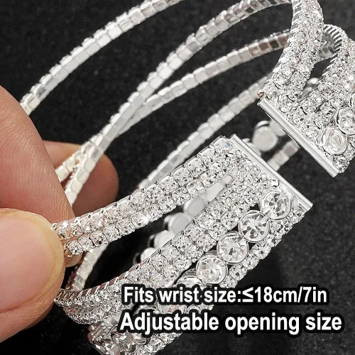 Vista 5 de Suyi Pulsera de diamantes de imitación para mujer, pulsera de plata multicapa, pulseras trenzadas Craystal