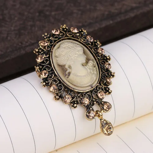 Vista 2 de lureme Cameo de belleza victoriana elegante vintage con broche de cristal (br000017)