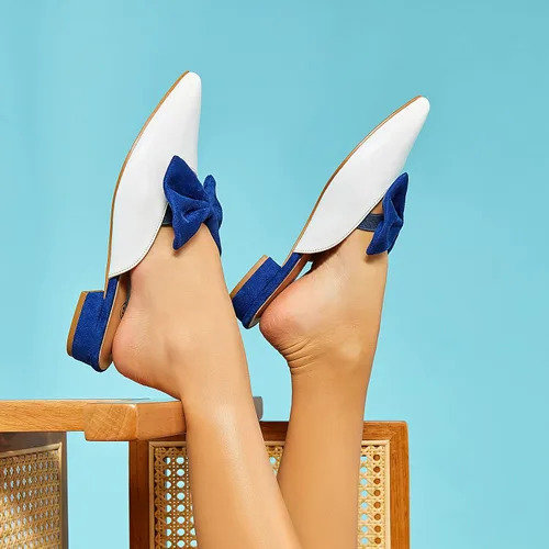 Vista 5 de Rekayla Sandalias planas para mujer, sandalias puntiagudas, cómodas sandalias con lazo para mujer, mocasines planos sin espalda, zapatos