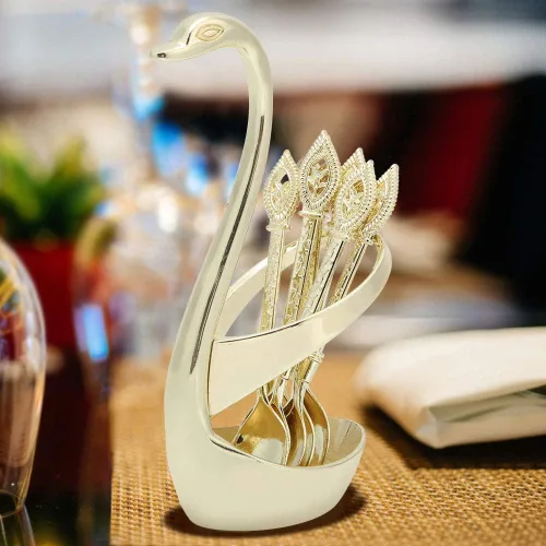 Vista 4 de Juego de cubiertos de cuchara de postre de acero inoxidable elegante para el hogar con soporte en forma de cisne (dorado)