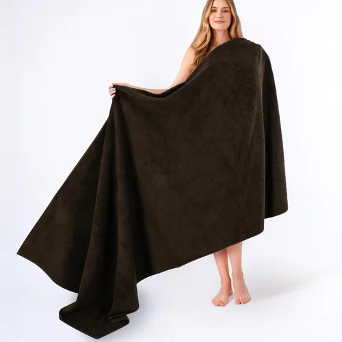Vista 117 de American Soft Linen - Juego de toallas de 3 piezas, 1 toalla de baño, 1 toalla de mano y 1 toalla pequeña, 100% algodón turco para baño, juego