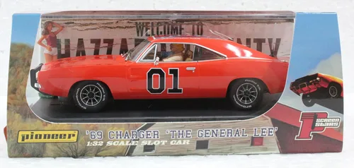 Vista 3 de Pioneer P131 El General Lee '69 Dodge Charger - Duques de Hazzard, #01 1:32 Slot Car