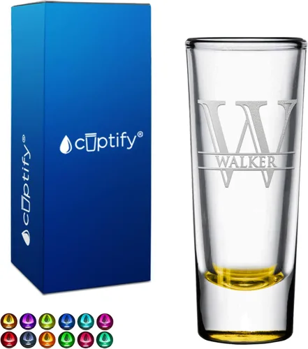 Vista 74 de Vaso de chupito personalizado con fondo negro personalizado de 2 oz, vasos de chupito cordiales con inicial y nombre en script dividido