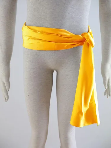 Vista 7 de Monkey D.Luffy Disfraz de cosplay incluye pantalones cortos y cinturón amarillo, 3
