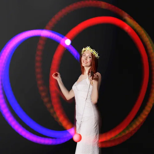 Vista 3 de LED Poi Ball - Juguete de rave con luz giratoria (juego de 2) bolas Poi que cambian