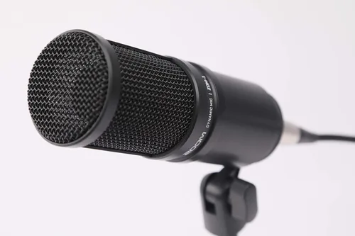 Vista 2 de Zoom ZDM-1 Micrófono dinámico para podcast Micrófono dinámico de diafragma grande, 50-18 Khz, 135 Db Spl, montaje de choque interno, cuerpo