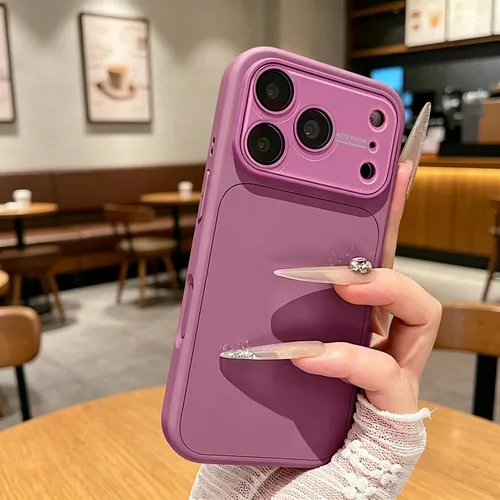 Vista 2 de Funda de silicona líquida para iPhone 17 Pro Max equipada con película protectora de lente, anticolisión suave al tacto y resistente a las manchas