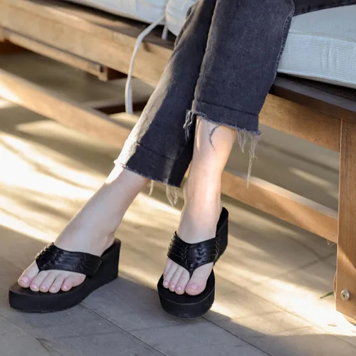 Vista 2 de Flojos Chanclas Jess para mujer Negro