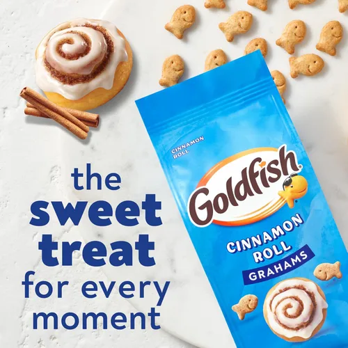 Vista 4 de Goldfish Grahams Galletas Snack Horneadas Sabor Rollo de Canela, Bolsa de 6.6 Oz