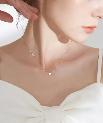 Vista 5 de SLUYNZ Collar con dije de corazón de plata de ley 925 para mujeres adolescentes simple y dulce corazón No es una piedra preciosa