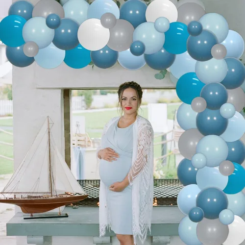 Vista 6 de 70 piezas de decoraciones náuticas para baby shower para niños con fondo Ahoy It's a Boy azul blanco marino marino faro barco y arco de globos
