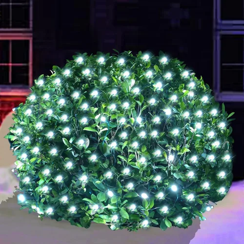 Vista 12 de HISHINY Red de luces LED de Navidad para exteriores, 5 x 5 pies, 100 luces LED de cable verde, conectables para interiores y exteriores, cadena