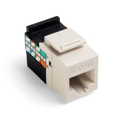 Vista 9 de Leviton Adaptador QuickPort de 8 cables Cat 5e, enchufe Jack, paquete de 10, 5G108-AW5, blanco
