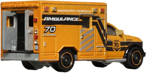 Vista 5 de Matchbox Moving Parts - Vehículo fundido a presión de 70 años de edición especial, HMV12 ~ Inspirado en la ambulancia Ram 2019 ~ 5/5 naranja y negro