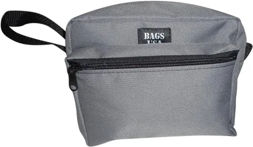 Vista 4 de Neceser tiene bolsillo frontal, bolsa de afeitar, kit de viaje cosmético fabricado en Estados Unidos. Negro