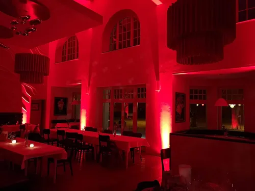 Vista 14 de Ape Labs Maxi Juego de 2 luces verticales inteligentes profesionales de fabricación alemana, 45 vatios RGBW LED Par, funciona con pilas con DMX