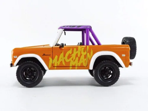 Vista 3 de Jada Toys WWE 1:24 1973 Ford Bronco - Coche fundido a presión con figura de Macho Man Randy Savage de 2.75 pulgadas, juguetes para niños y adultos