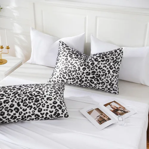 Vista 199 de MR&HM - Funda de almohada de satén