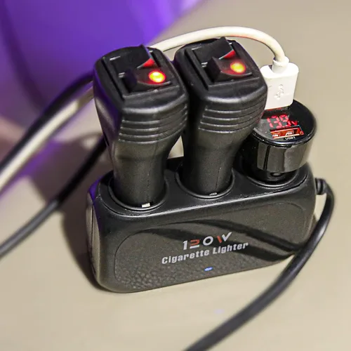 Vista 7 de Adaptador divisor de encendedor de cigarrillos de coche de 3 enchufes, 2 extensores USB [120W] [12V/24V] [cargador de coche dual USB de 3.1 A]