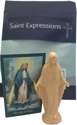 Vista 4 de Westmon Works Nuestra Señora de Gracia Mini Estatua de Plástico de 3 Pulgadas y Juego de Tarjetas de Oración Sagrada