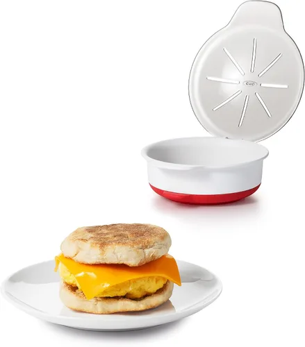 Vista 4 de OXO Good Grips Cocedor de huevos para microondas, blanco