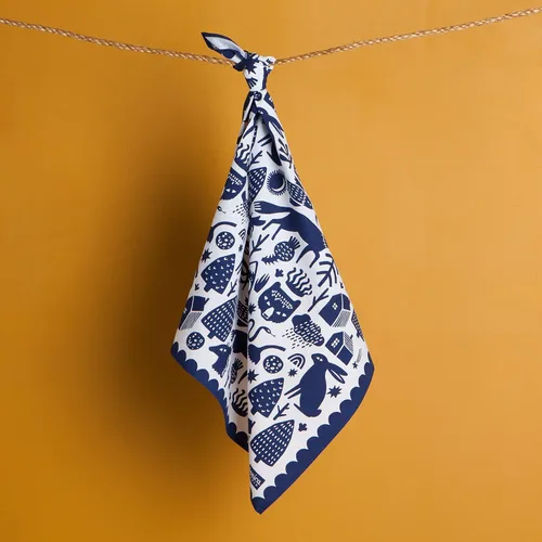 Vista 20 de Danica Studio Bandana de algodón reciclado de 21 x 21 pulgadas