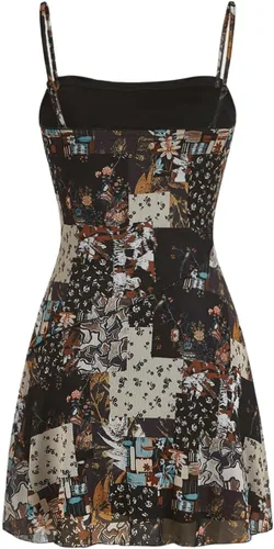 Vista 2 de WDIRARA Vestido corto de verano para mujer, estilo boho, con estampado de patchwork, tirantes finos, estilo cami, con volantes