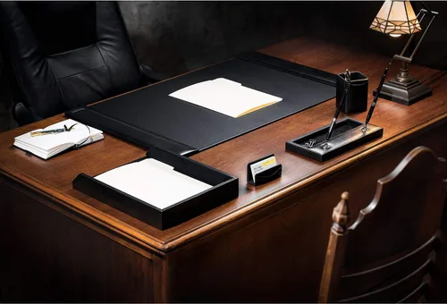 Vista 3 de DACASSO Tapete clásico de cuero para escritorio con rieles laterales - Secante de escritorio de cuero de lujo para escribir - Protector acolchado