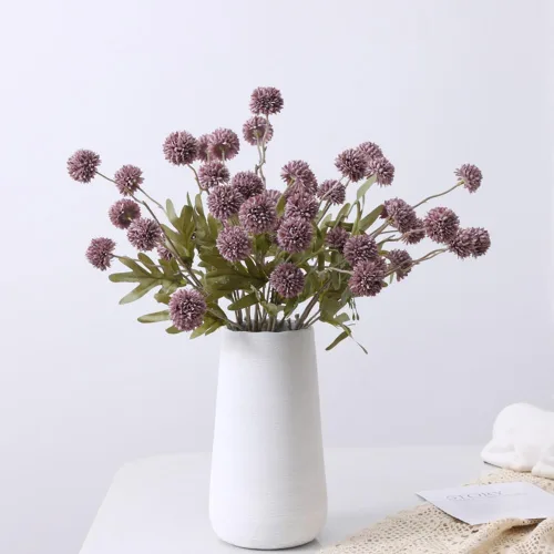 Vista 2 de Pompon Mum Flores artificiales, 6 flores de tallo largo de seda sintética a granel, mini crisantemos falsos para bricolaje, centros de mesa, Morado