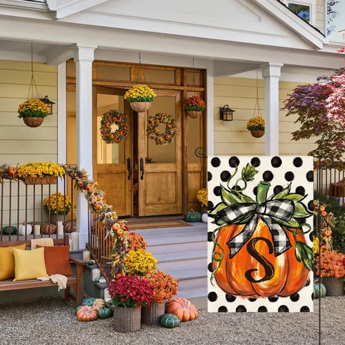 Vista 2 de AVOIN colorlife Bandera de jardín con monograma de otoño con letra S, diseño de calabaza, con diseño de lunares, 12 x 18 pulgadas, doble cara