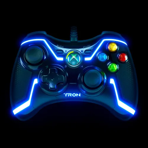 Vista 2 de TRON Wired Controller for Xbox 360 Collector's Edition (colors may vary)