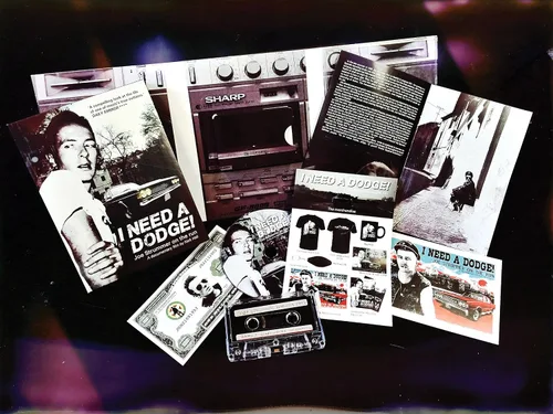 Vista 3 de Joe Strummer - I Need A Dodge Joe Strummer On The Run