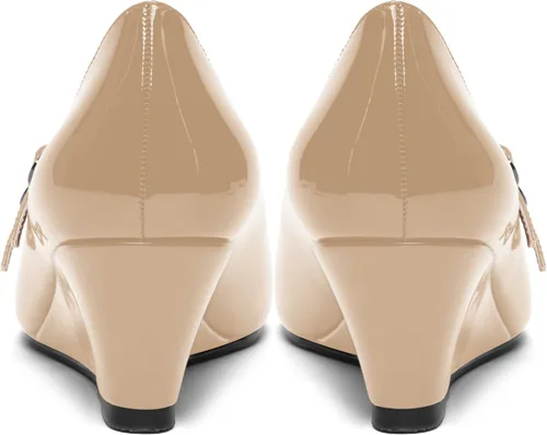 Vista 4 de SHOWFOREST Zapatos de tacón bajo con hebilla de punta redonda para mujer, con correa ajustable y correa ajustable, 2 pulgadas Beige