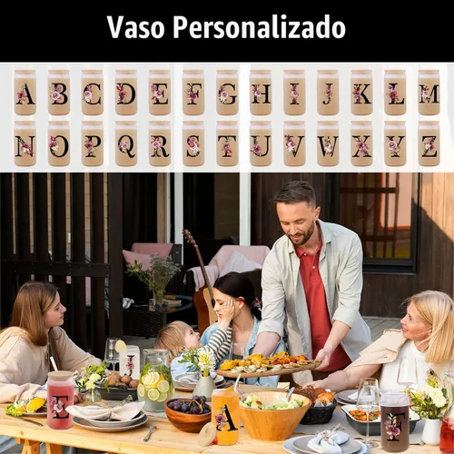Vista 2 de Vaso de vidrio con monograma con tapa de bambú, popote personalizado, vaso de café helado de 16 onzas, tarro transparente de masón, cerveza, agua