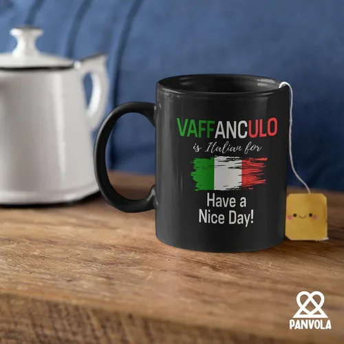 Vista 5 de Panvola Vaffanculo Is Italian For Have A Nice Day - Divertido regalo italiano para compañeros de trabajo, amigos, hermana, hermano, familia en Negro