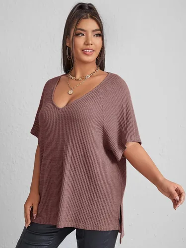Vista 3 de SOLY HUX Camiseta de manga corta con cuello en V para mujer, talla grande, dobladillo dividido, punto gofre, de gran tamaño, casual, holgada