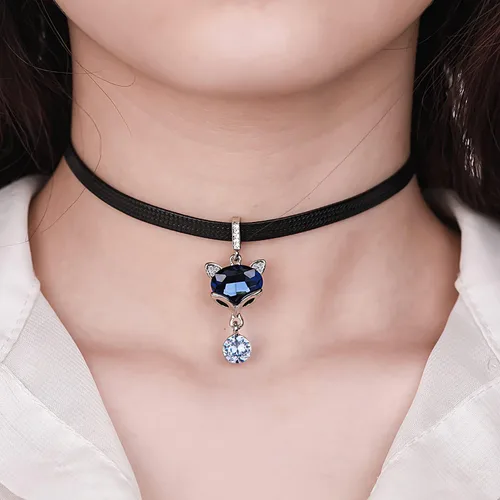 Vista 4 de LVEN - Gargantilla negra para mujer, collar de tono doradoplateado con elegante dije