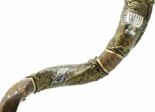 Vista 2 de Shofar kosher kudu yemenita artístico 42"-45" con símbolo de menorá Israel