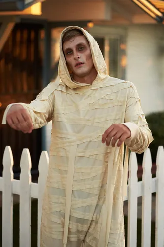 Vista 7 de Tipsy Elves Disfraz de momia para hombre divertido disfraz de monstruo de película para Halloween