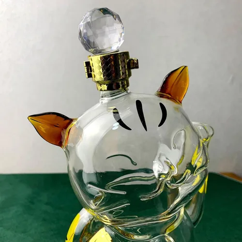 Vista 3 de Decantador de vidrio de 33.8 fl oz con diseño único en forma de gato y tapón hermético