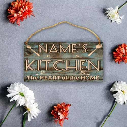 Vista 2 de Letrero de cocina de madera personalizado con sazonado con amor, accesorios de cocina, decoración de pared, regalos