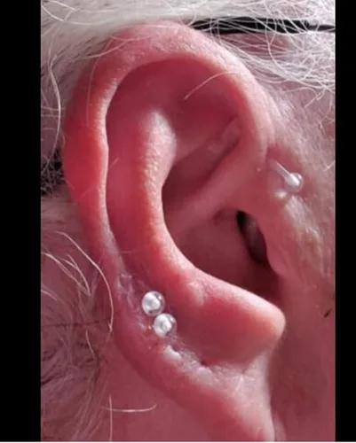 Vista 4 de D.Bella 65 piezas de retención transparente de piercing flexible para labios, nariz, tabique, ceja, pezón, lengua, cartílago, tragus, arete bioflex